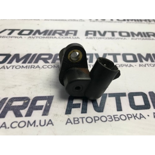 Датчик положення колінвалу Renault Megane II 1.9 DCI 2002-2009 8200443891